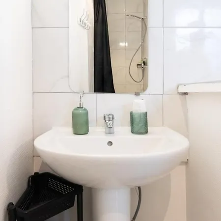Daire St Maurice- 7min From Train ! *